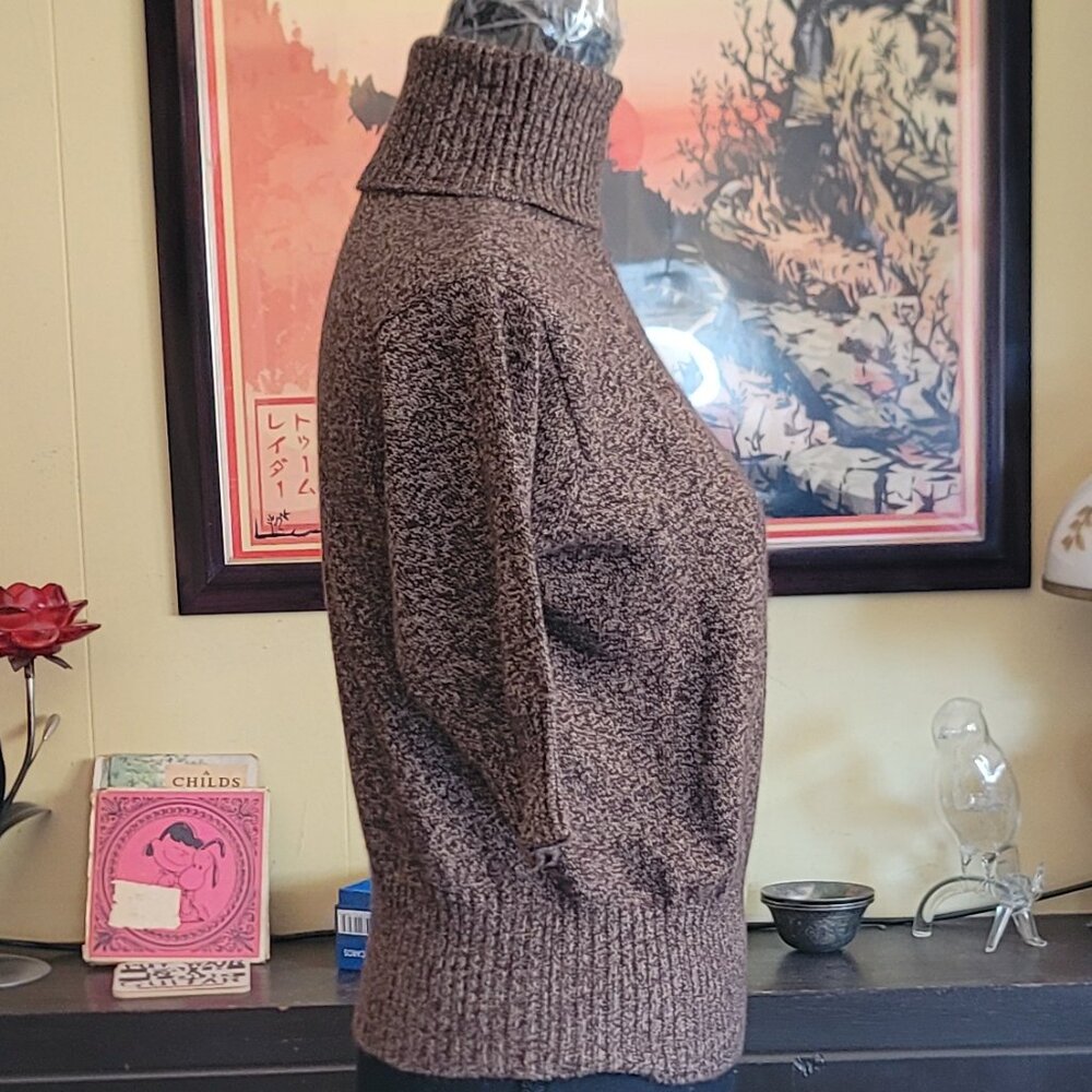 Neiman Marcus Cashmere sweater - Picture 5 of 7